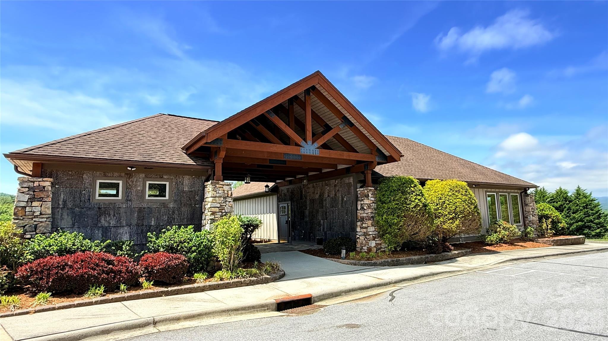 3509 Mountain Top Way Hendersonville NC 28739