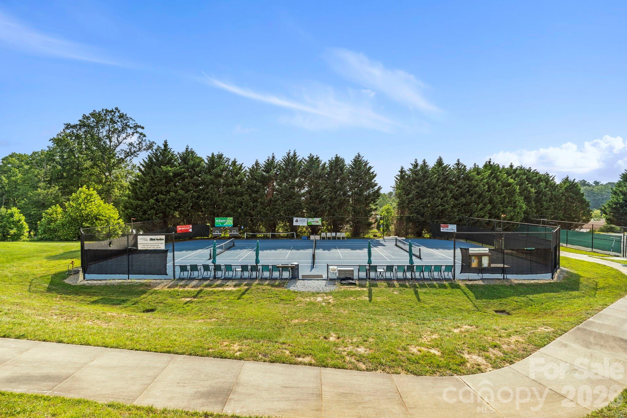 3509 Mountain Top Way Hendersonville NC 28739