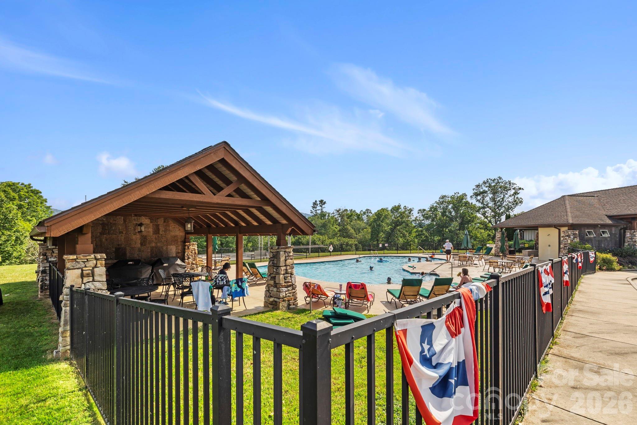 3509 Mountain Top Way Hendersonville NC 28739