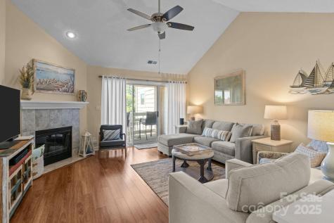 18009 Kings Point Drive Cornelius NC 28031