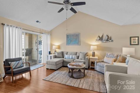 18009 Kings Point Drive Cornelius NC 28031