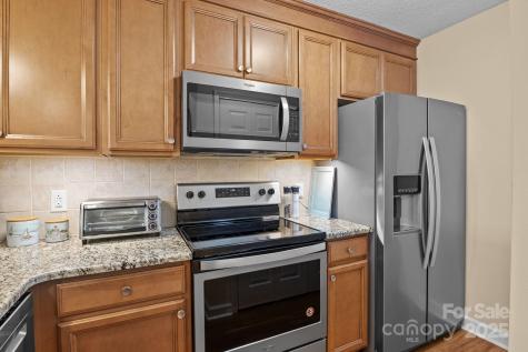 18009 Kings Point Drive Cornelius NC 28031