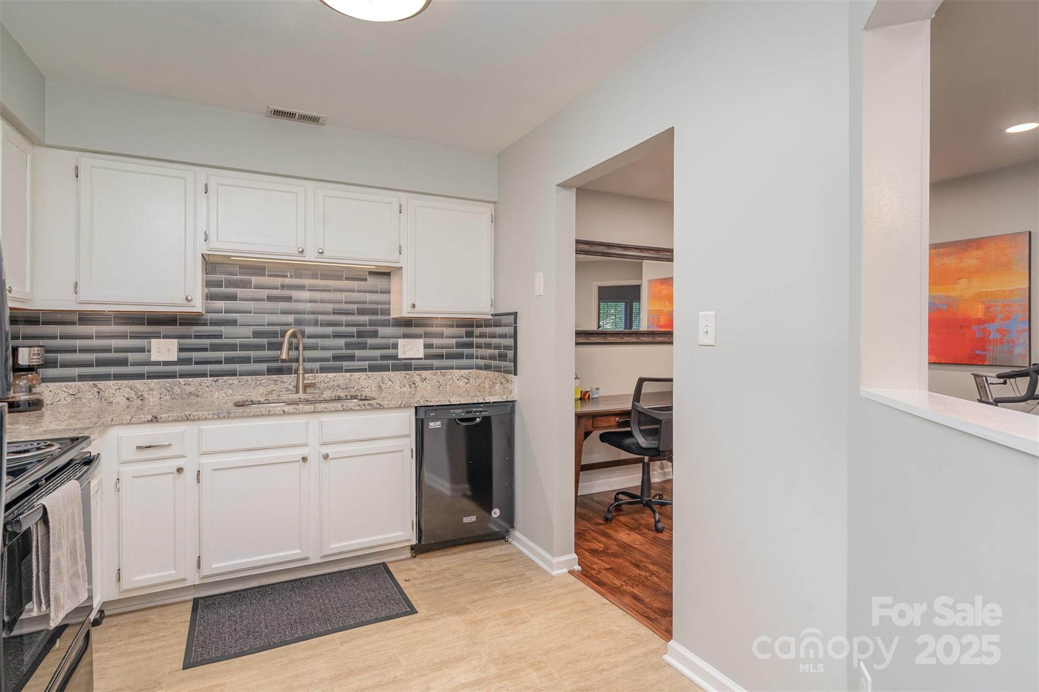6501 Clavell Lane Charlotte NC 28210
