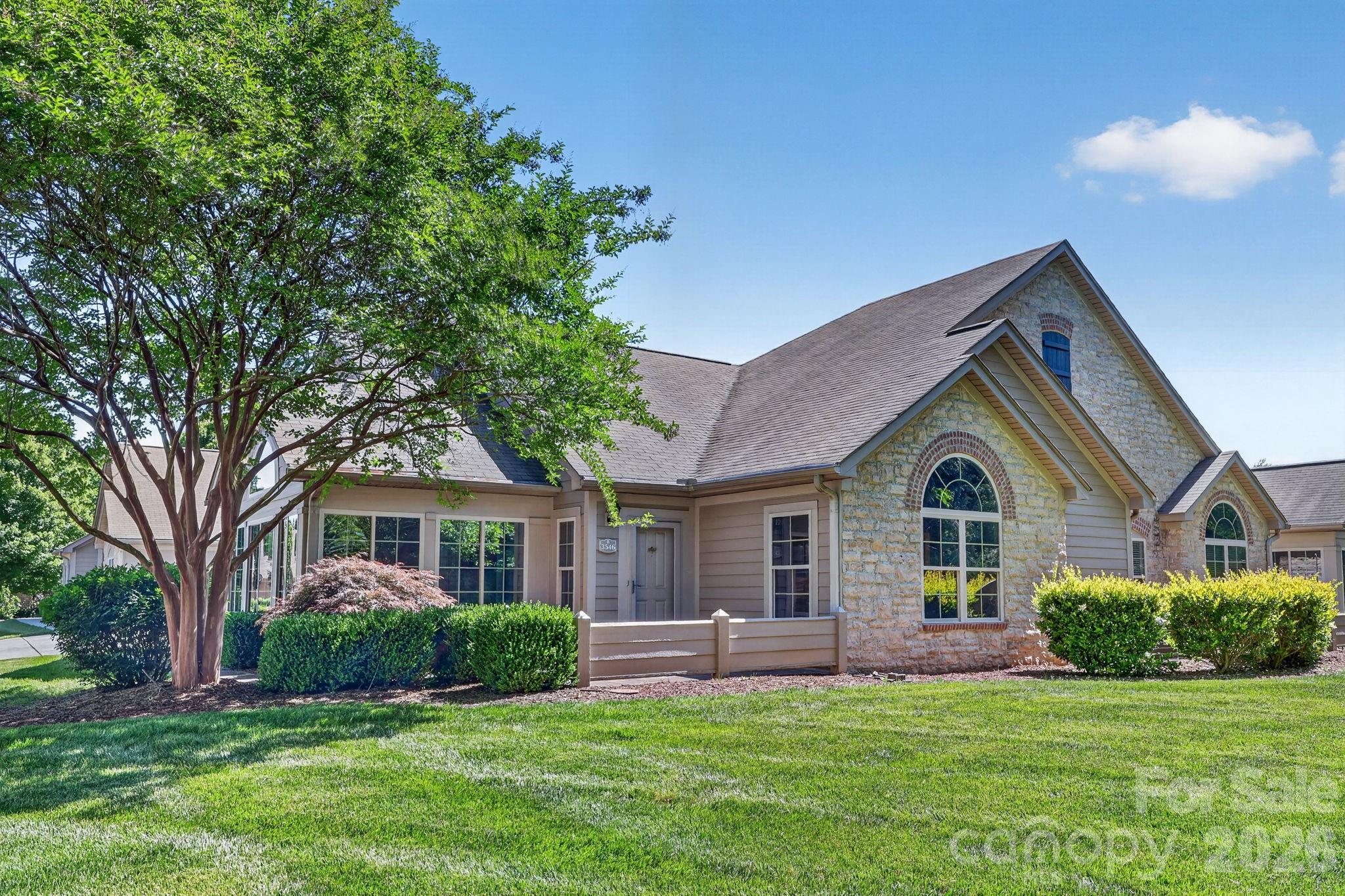3546 S Bank Court Matthews NC 28105