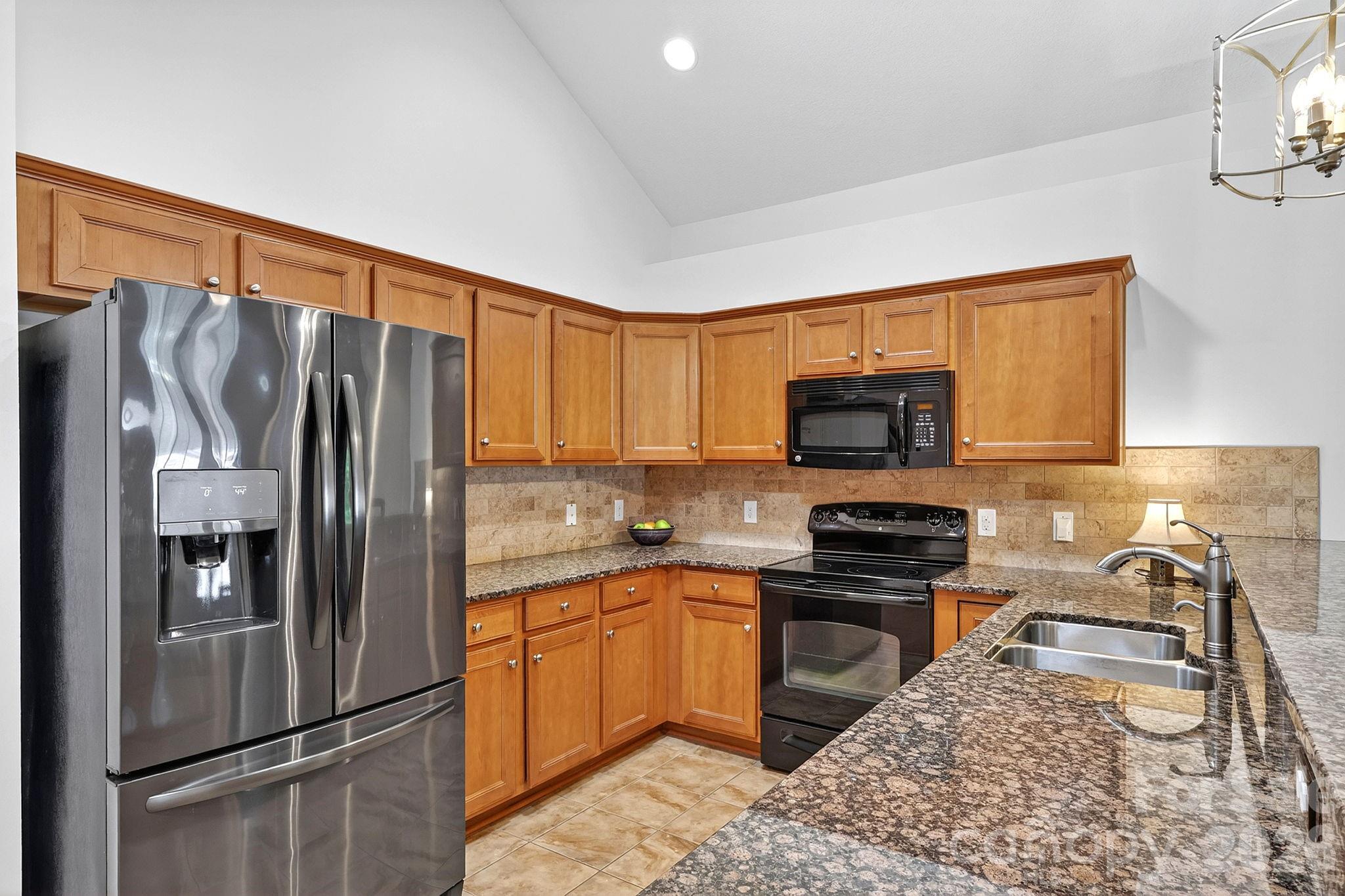 3546 S Bank Court Matthews NC 28105