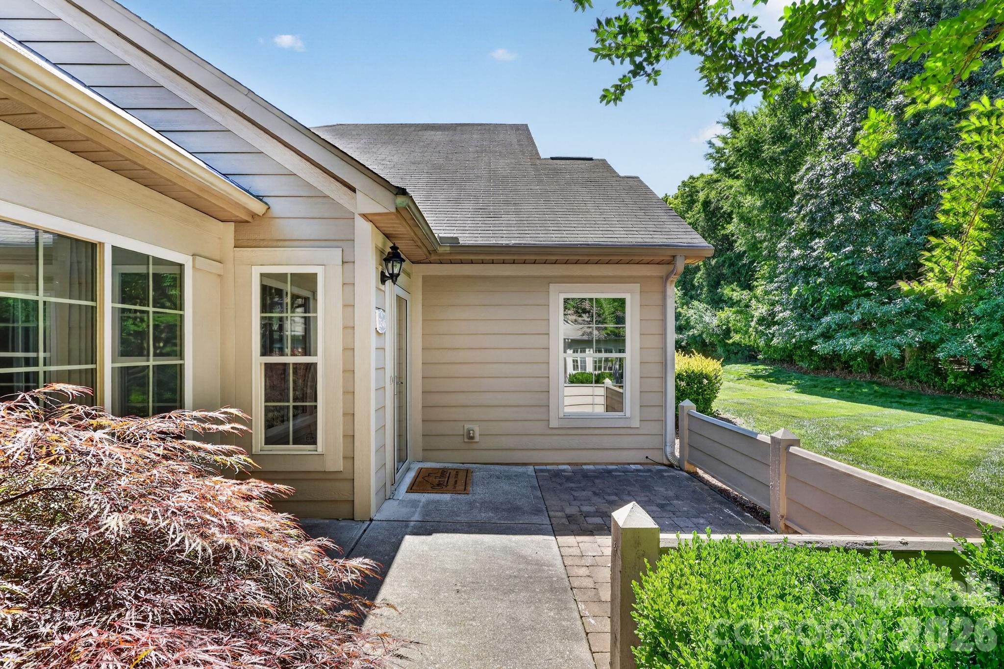 3546 S Bank Court Matthews NC 28105