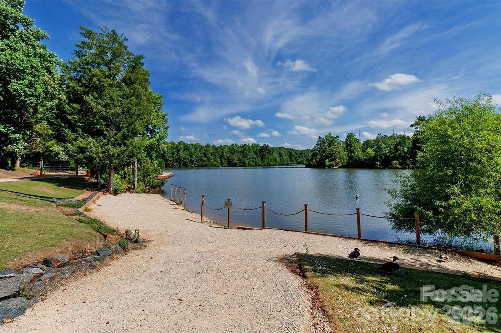 3546 S Bank Court Matthews NC 28105