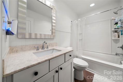 73 Ridgeport Road Clover SC 29710