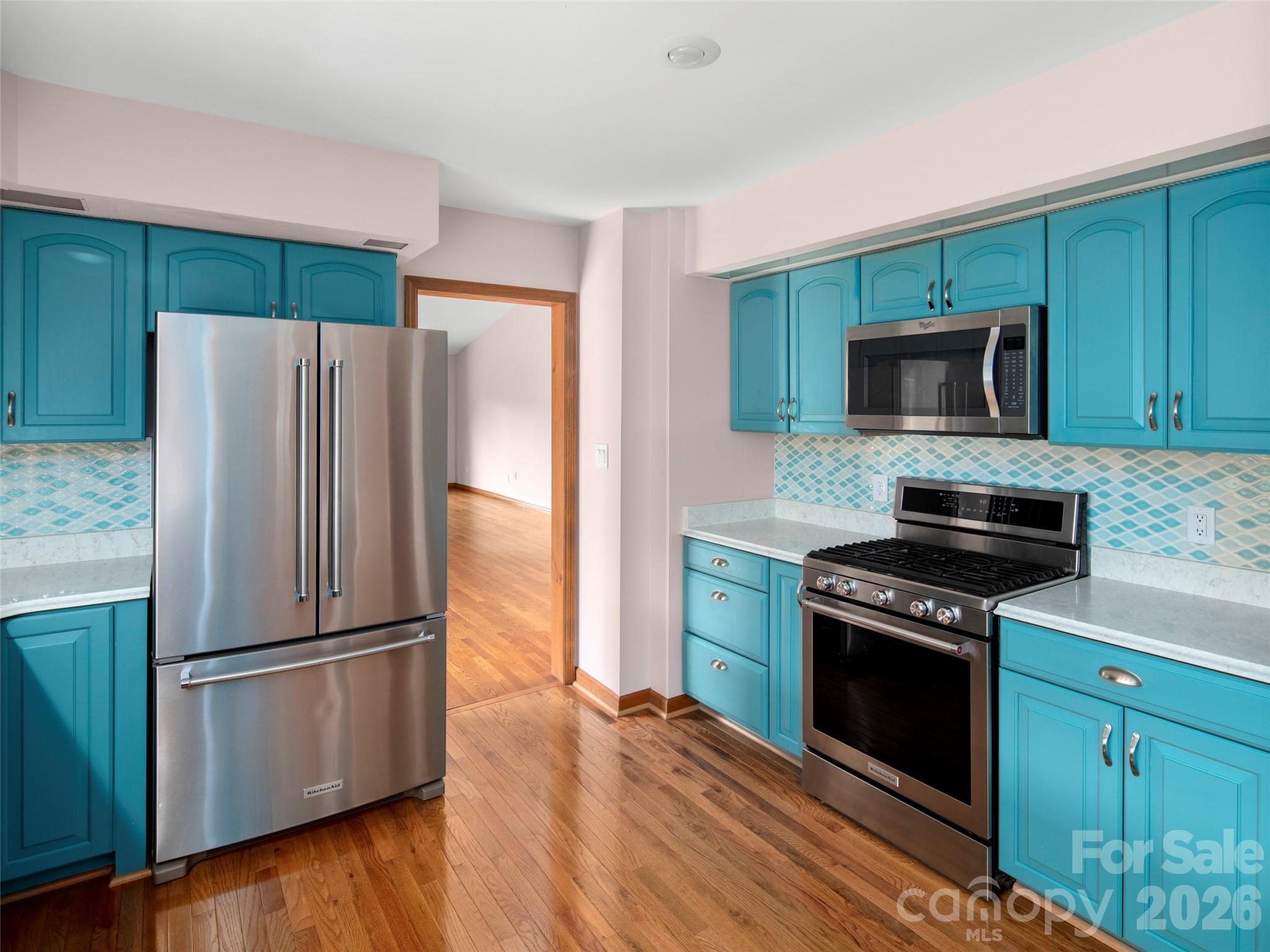 15 Ridge Terrace Asheville NC 28804
