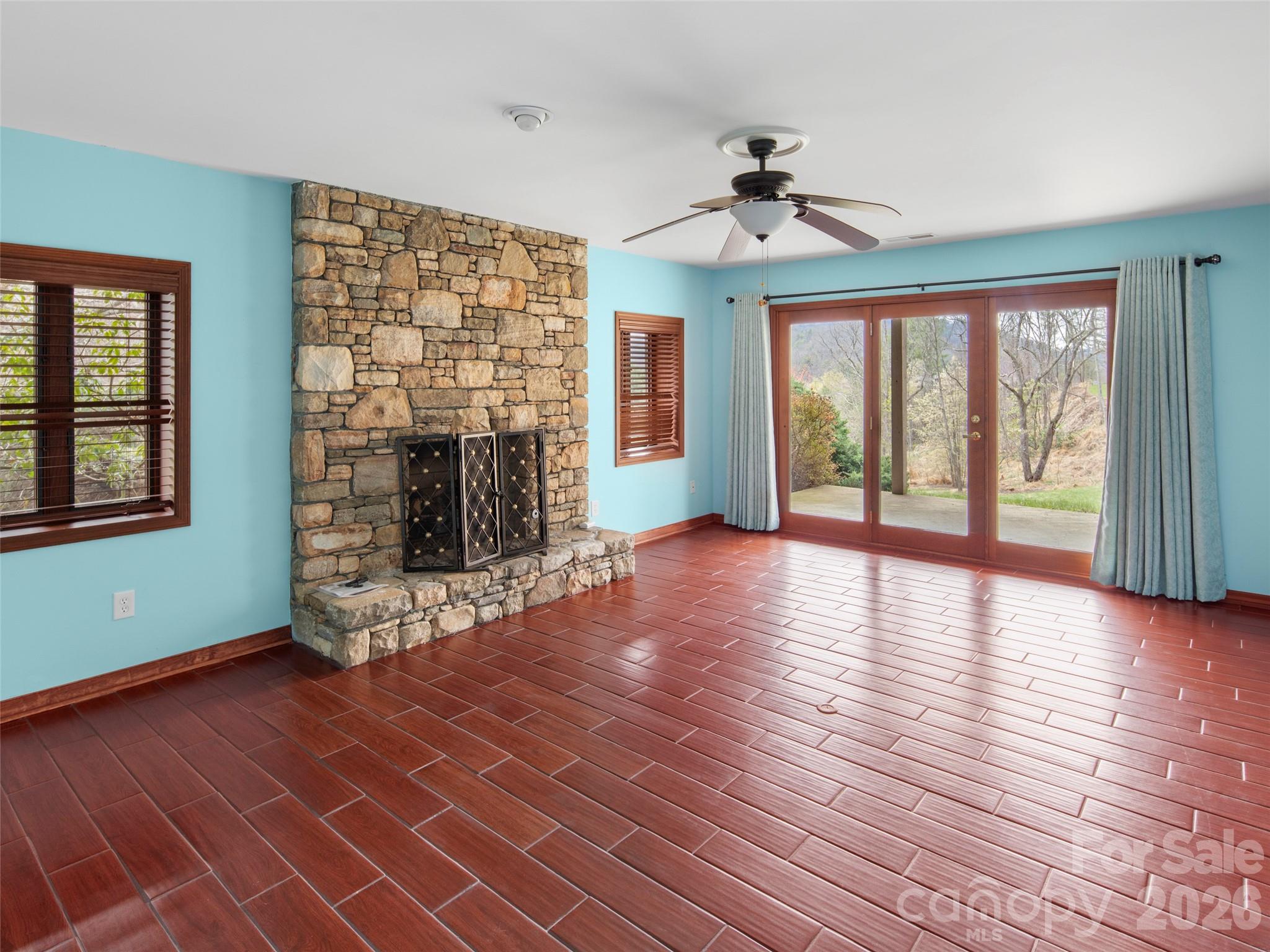 15 Ridge Terrace Asheville NC 28804