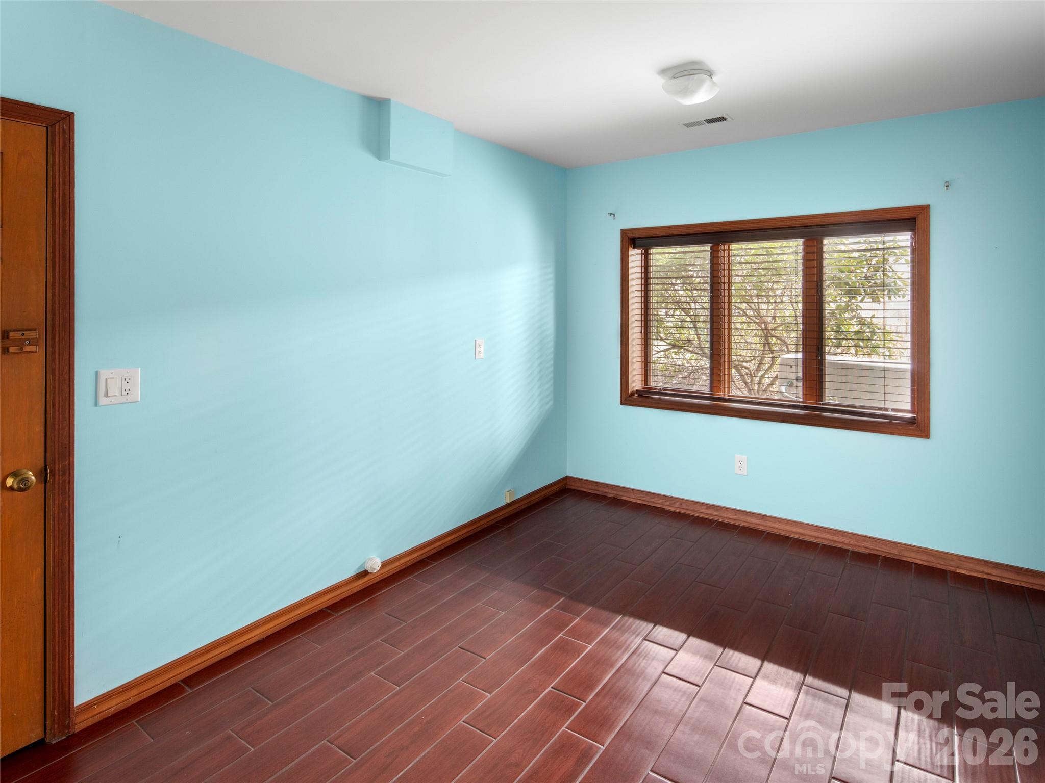 15 Ridge Terrace Asheville NC 28804