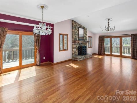 15 Ridge Terrace Asheville NC 28804