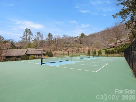 15 Ridge Terrace Asheville NC 28804
