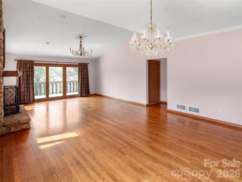15 Ridge Terrace Asheville NC 28804