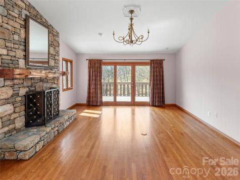15 Ridge Terrace Asheville NC 28804