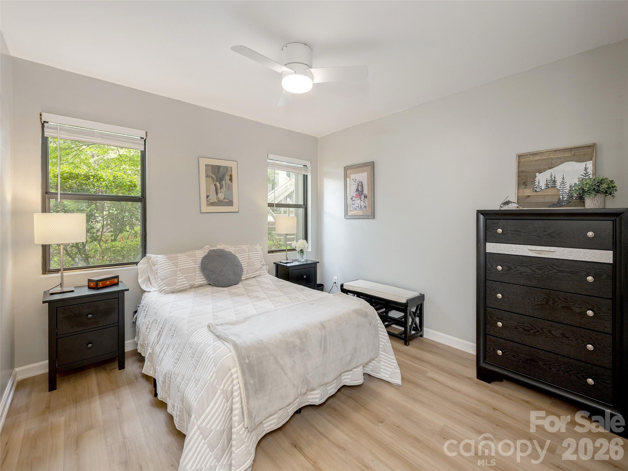 1305 Abbey Circle Asheville NC 28805