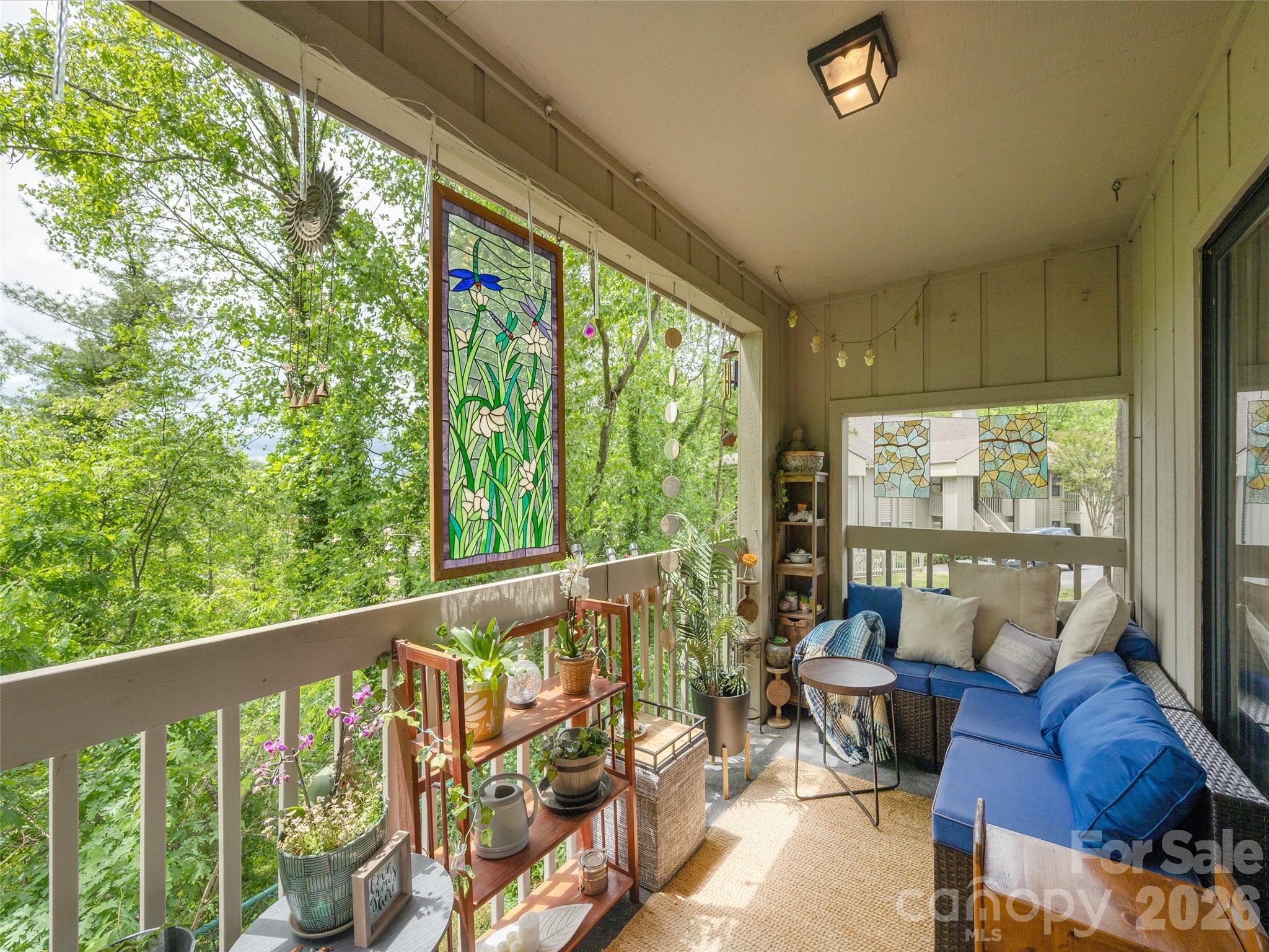 1305 Abbey Circle Asheville NC 28805