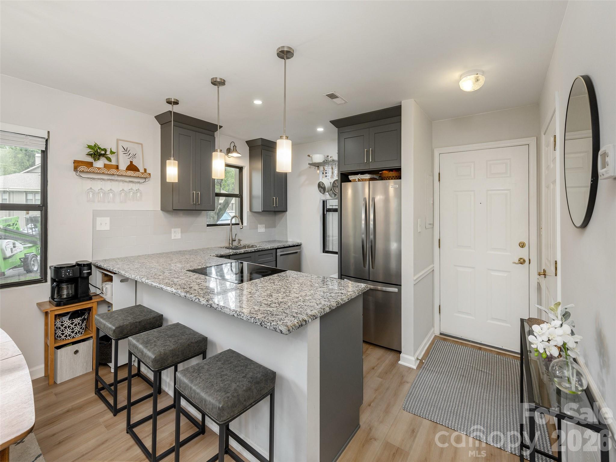1305 Abbey Circle Asheville NC 28805
