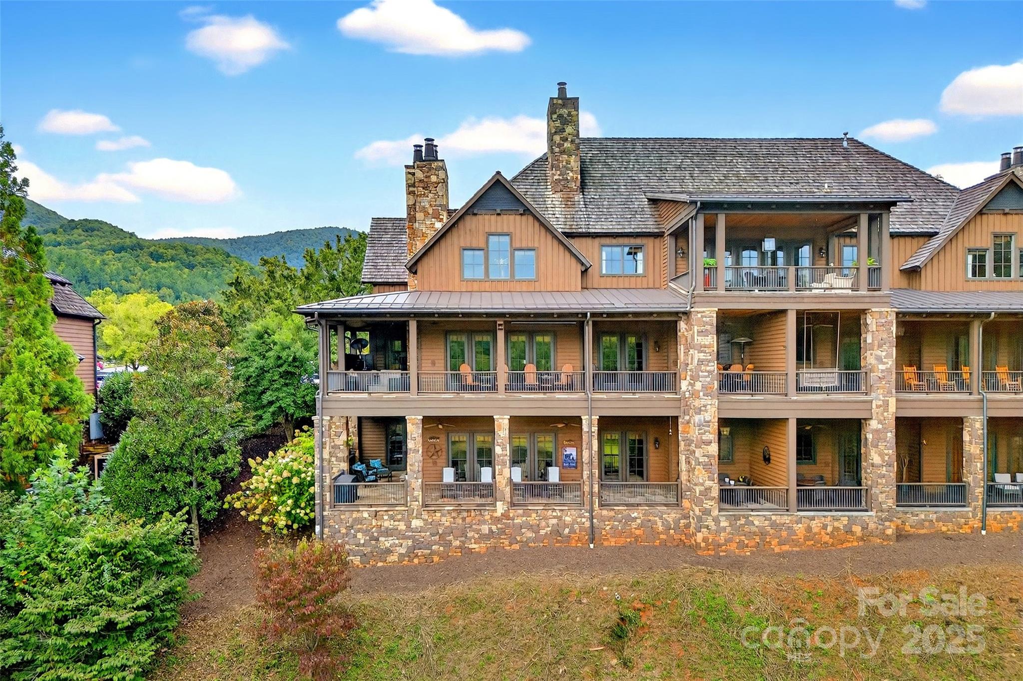 305 Clubhouse Lane Mill Spring NC 28756