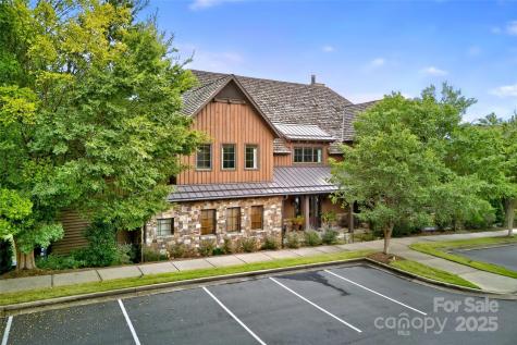 305 Clubhouse Lane Mill Spring NC 28756