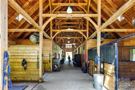 305 Clubhouse Lane Mill Spring NC 28756