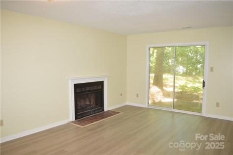 2929 Heathstead Place Charlotte NC 28210