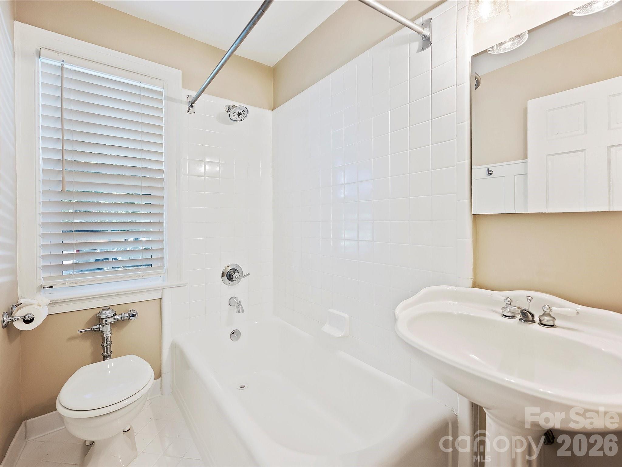 107 S Laurel Avenue Charlotte NC 28207