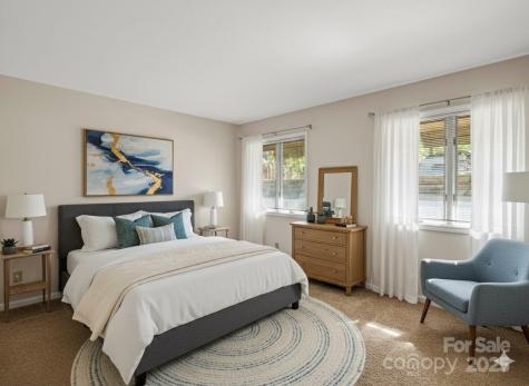 405 N Scarlet Oak Lane Hendersonville NC 28791