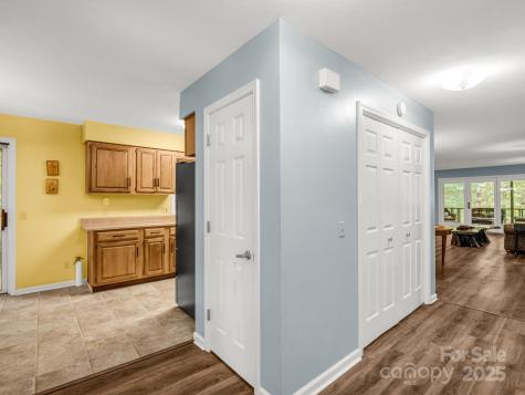 405 N Scarlet Oak Lane Hendersonville NC 28791