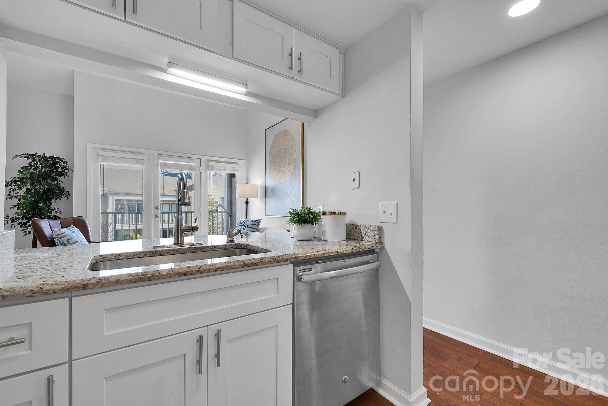 300 S Cedar Street Charlotte NC 28202