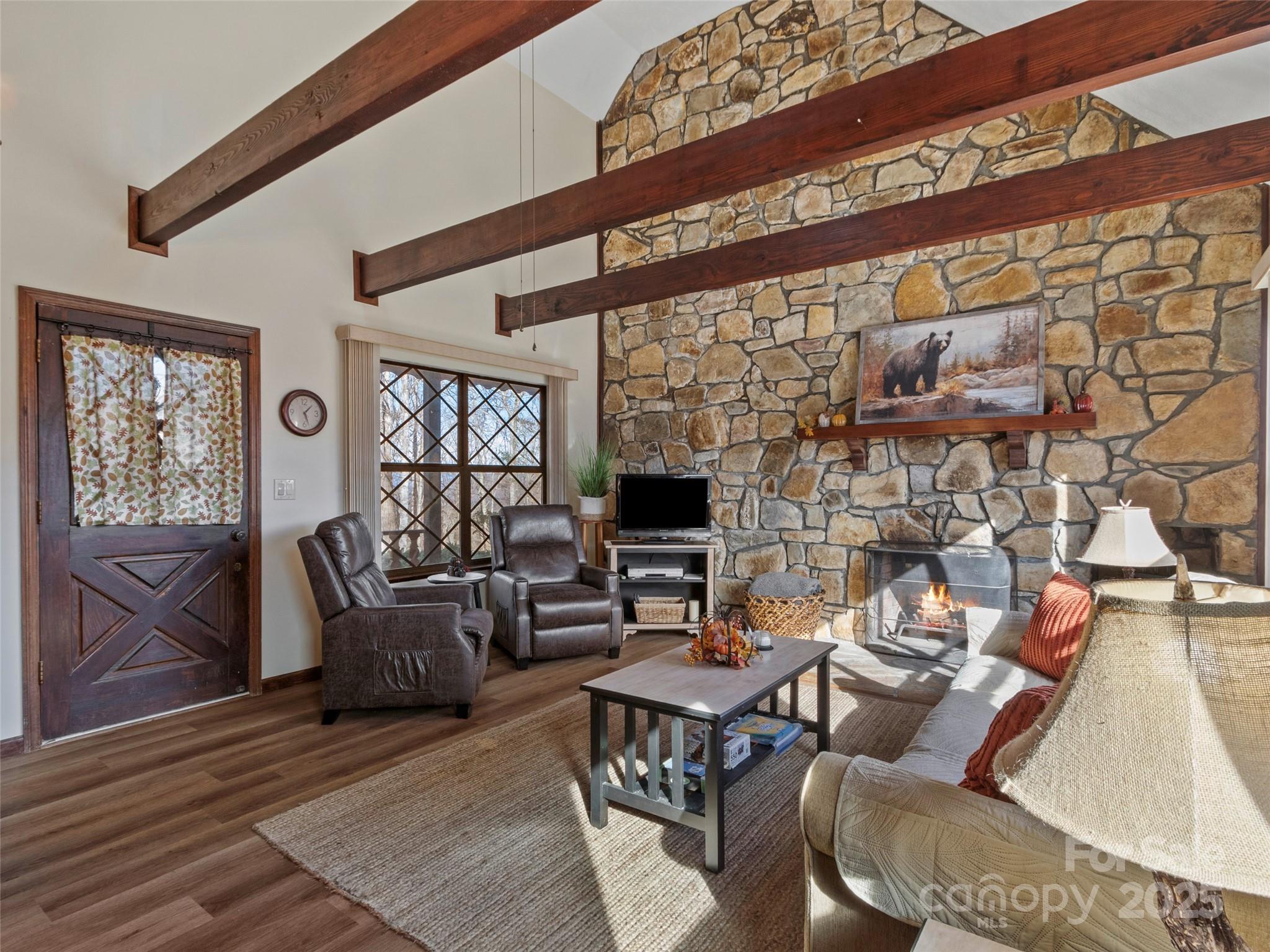 383 Overlook Drive Burnsville NC 28714