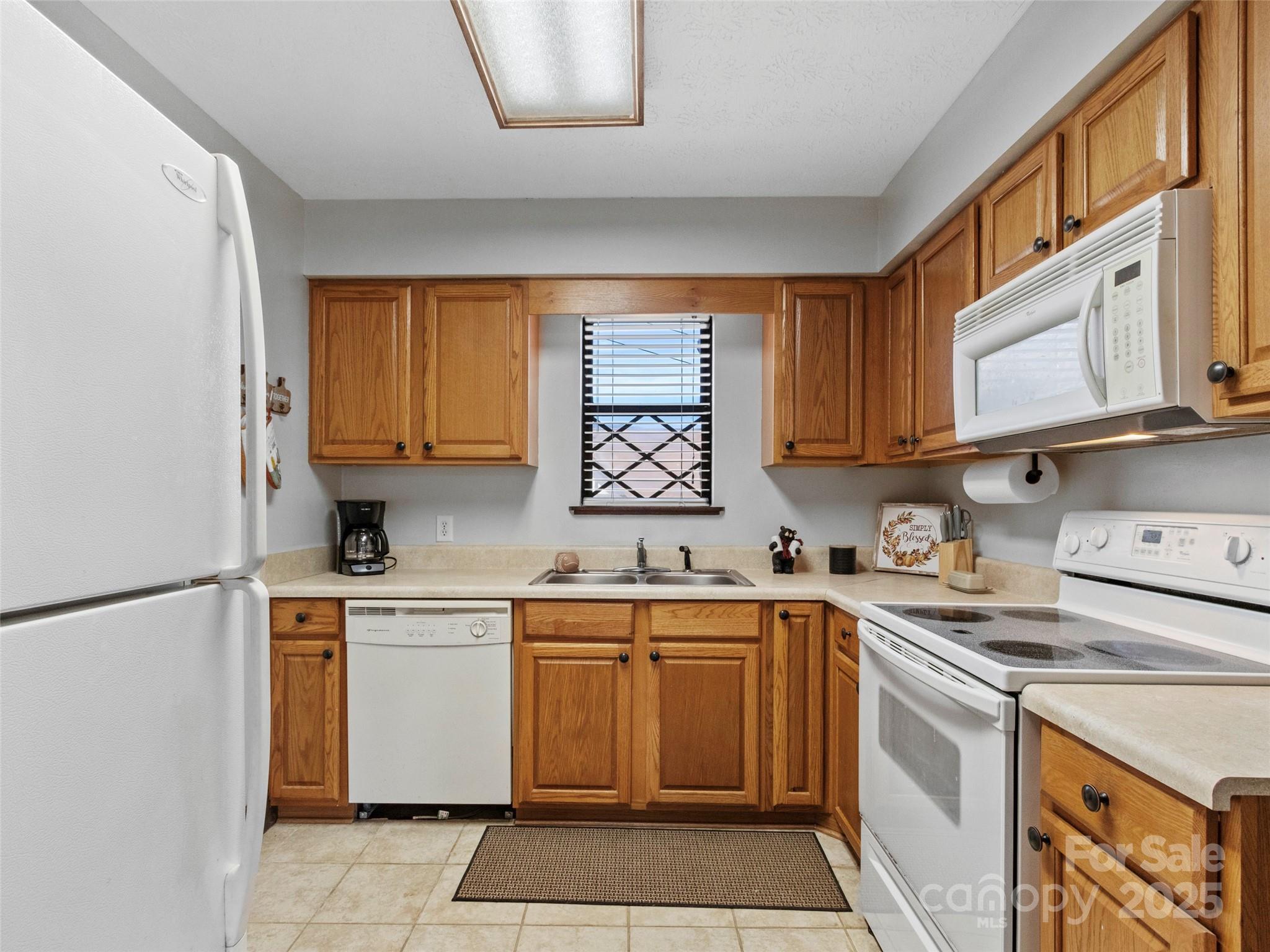 383 Overlook Drive Burnsville NC 28714