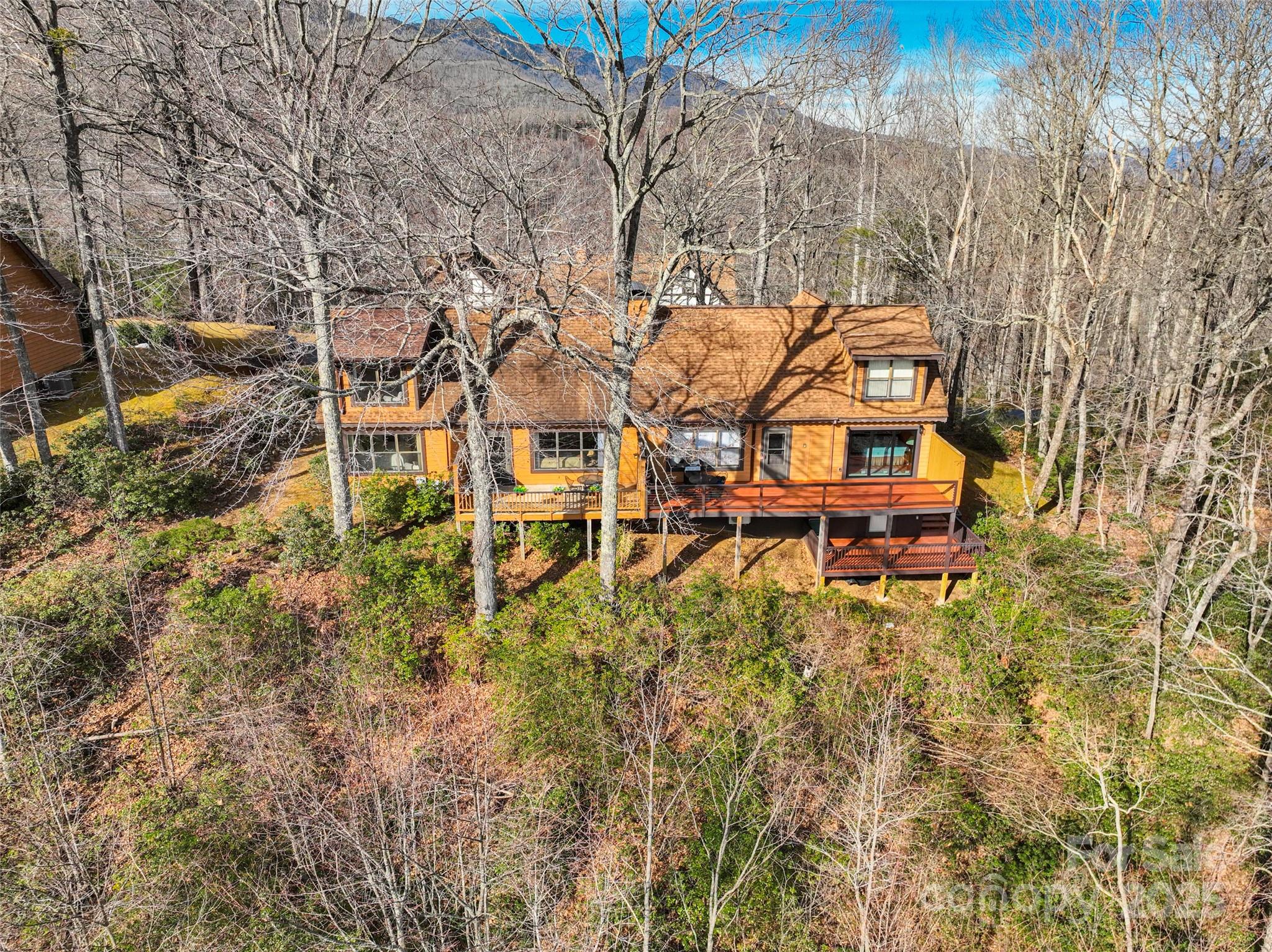 383 Overlook Drive Burnsville NC 28714