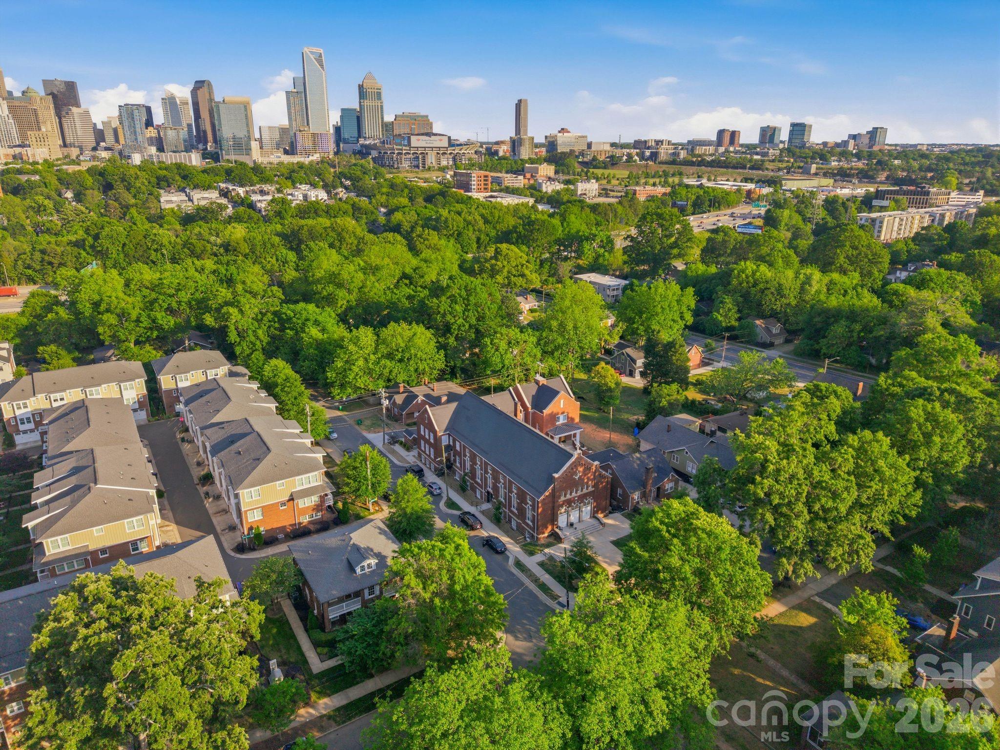 203 Grandin Road Charlotte NC 28208