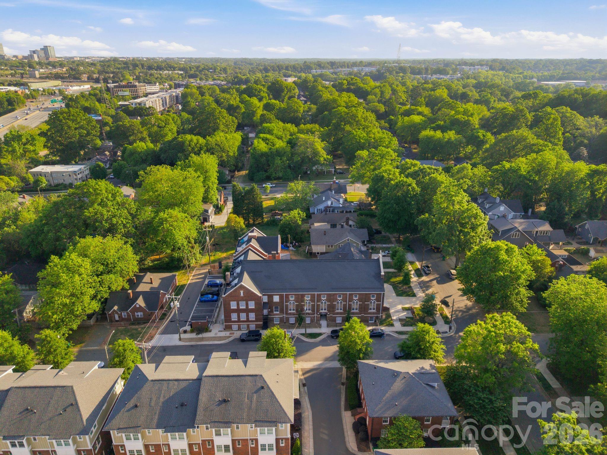 203 Grandin Road Charlotte NC 28208