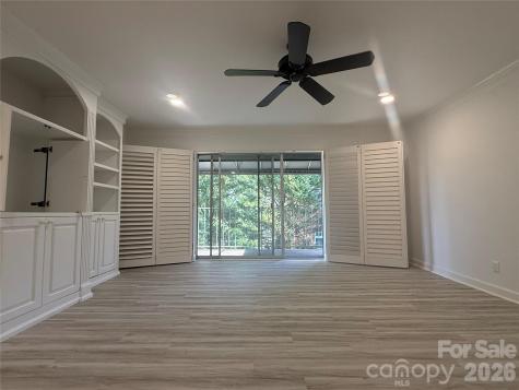 1323 Queens Road Charlotte NC 28207