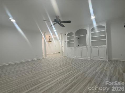 1323 Queens Road Charlotte NC 28207