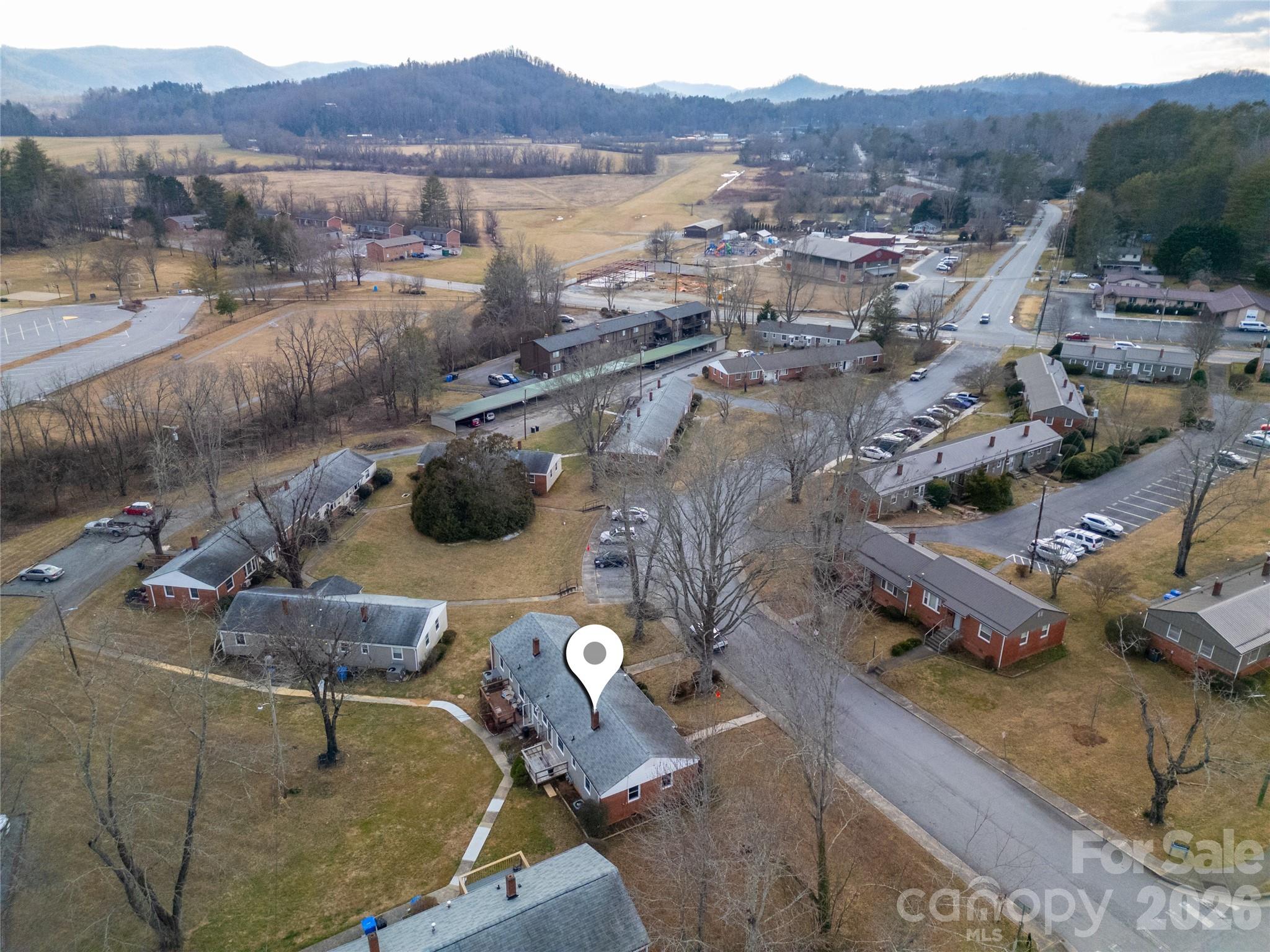 19 Trowbridge Lane Brevard NC 28712