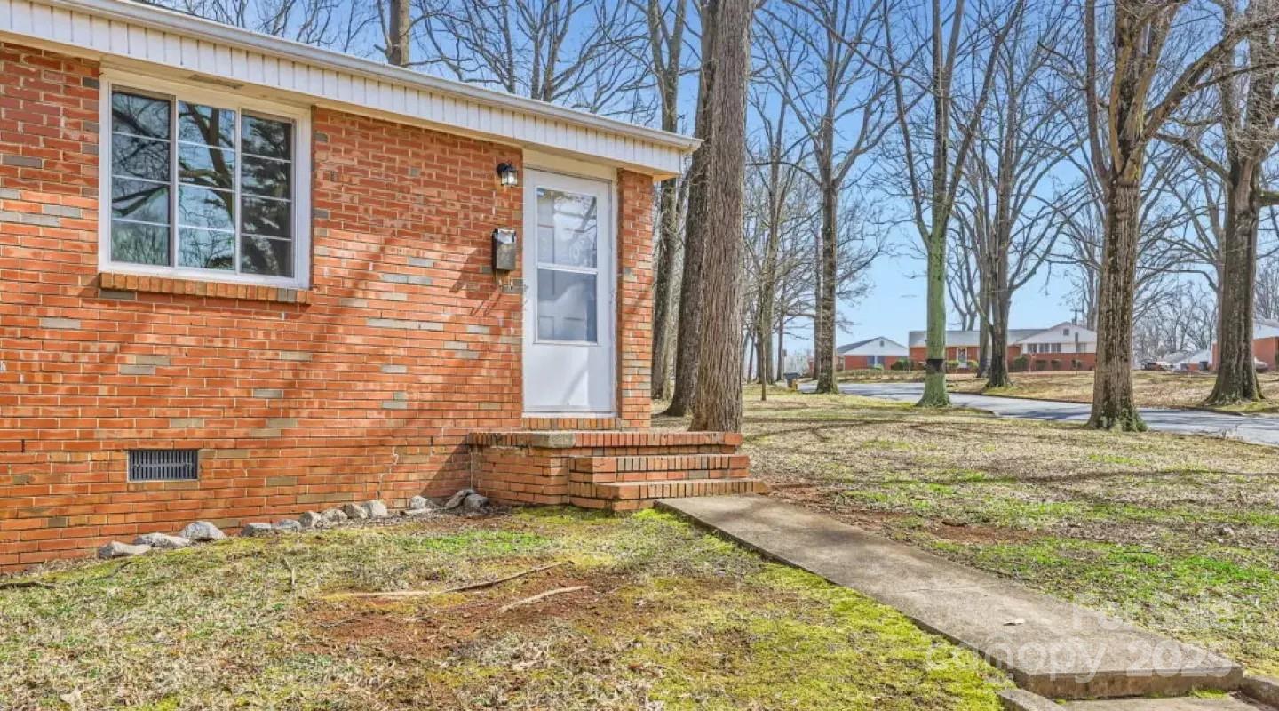 3210 Marlborough Road Charlotte NC 28208