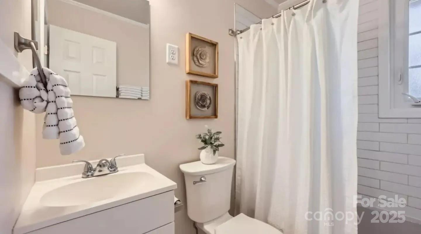 3210 Marlborough Road Charlotte NC 28208