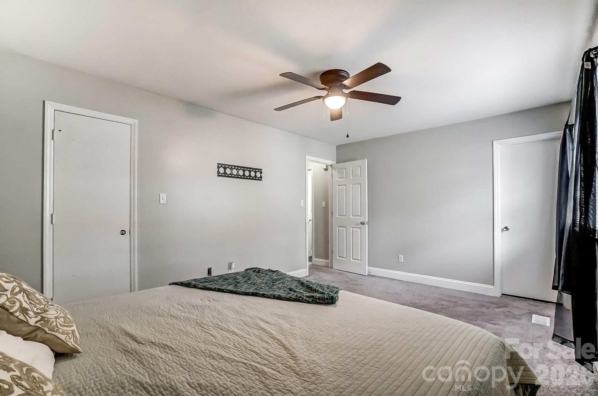 8518 Castle Pine Court Charlotte NC 28226