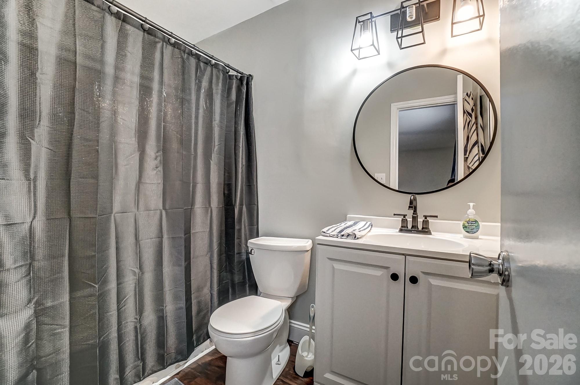 8518 Castle Pine Court Charlotte NC 28226