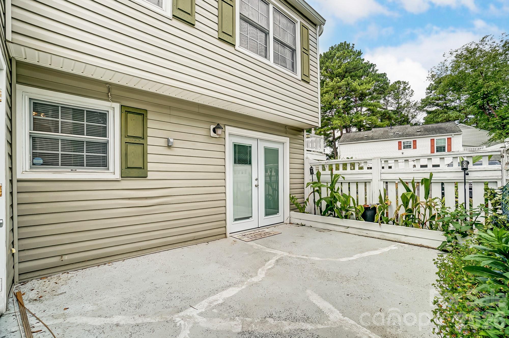 8518 Castle Pine Court Charlotte NC 28226