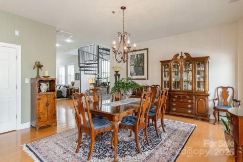 475 S Church Street Hendersonville NC 28792