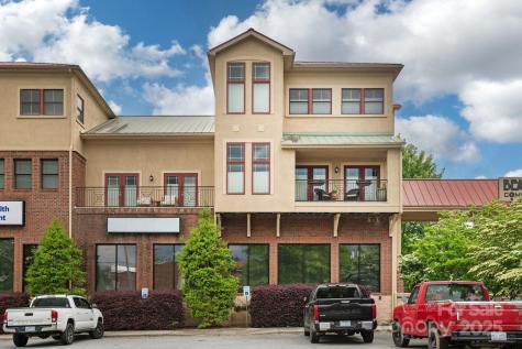 475 S Church Street Hendersonville NC 28792