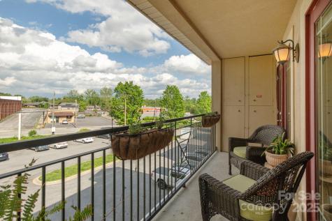 475 S Church Street Hendersonville NC 28792