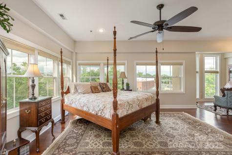 475 S Church Street Hendersonville NC 28792