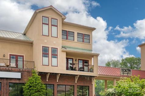 475 S Church Street Hendersonville NC 28792