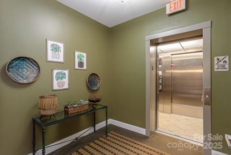 475 S Church Street Hendersonville NC 28792