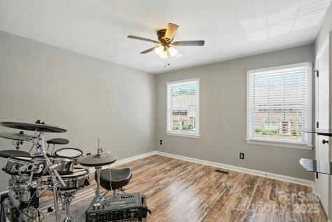 6440 Old Pineville Road Charlotte NC 28217